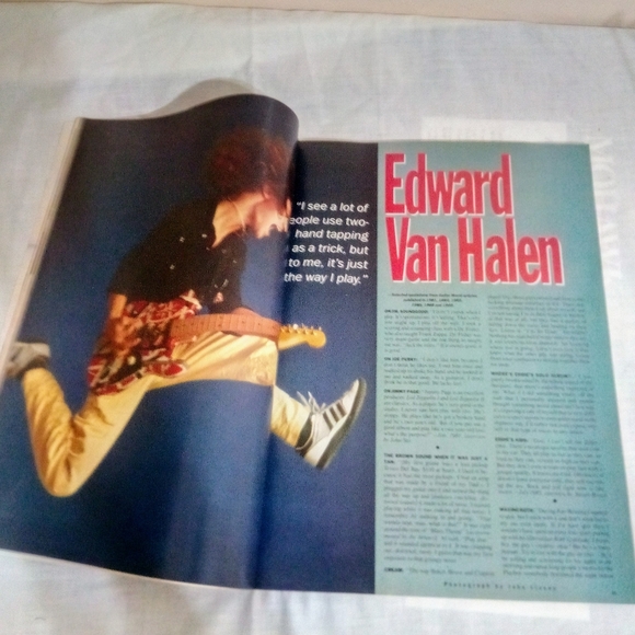 Guitar World 10th Anniversary Issue  Collectors Issue 1990 - Picture 6 of 10